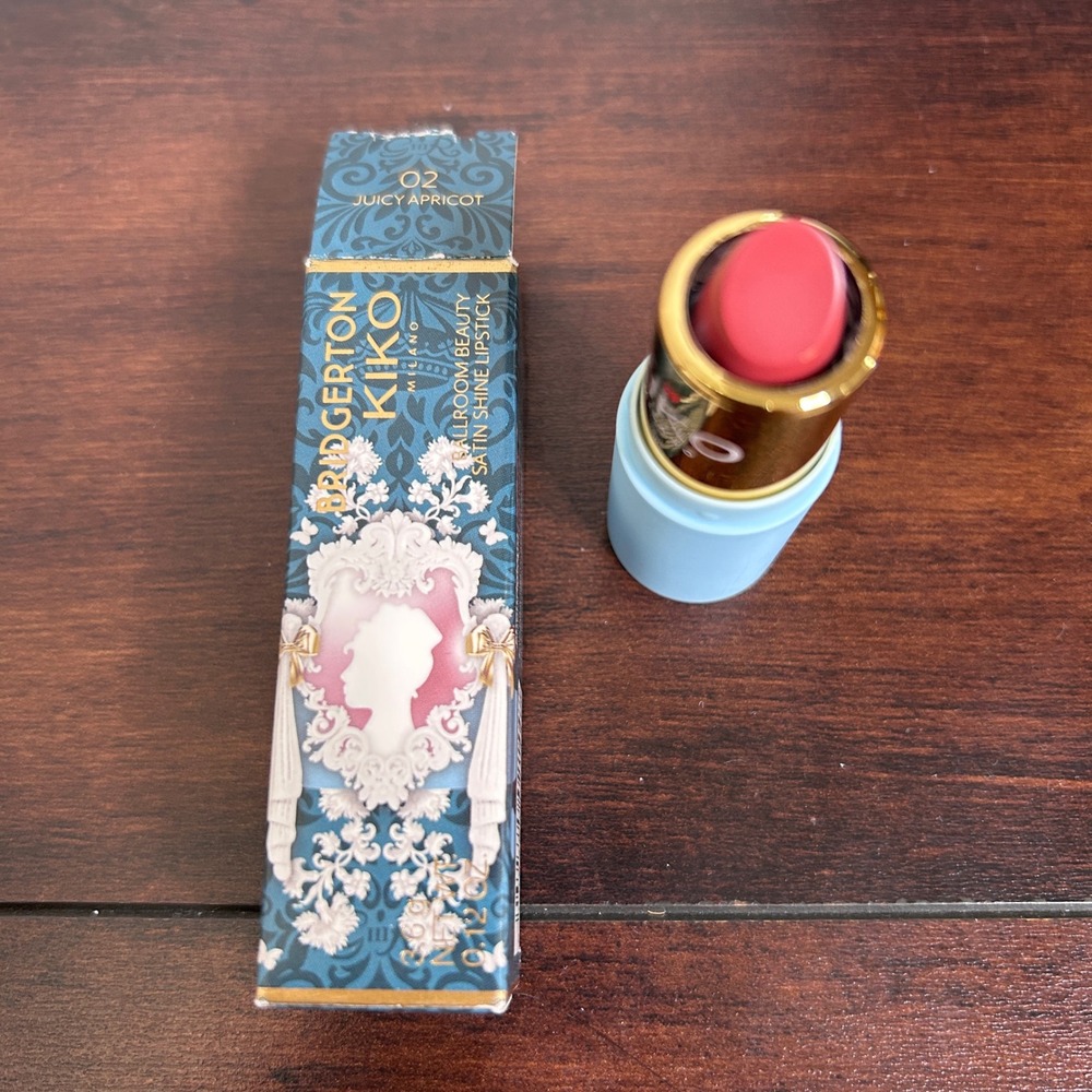 KIKO Milano Bridgerton Lipstick Womens 02 Juicy Apricot Excellent Satin Shine